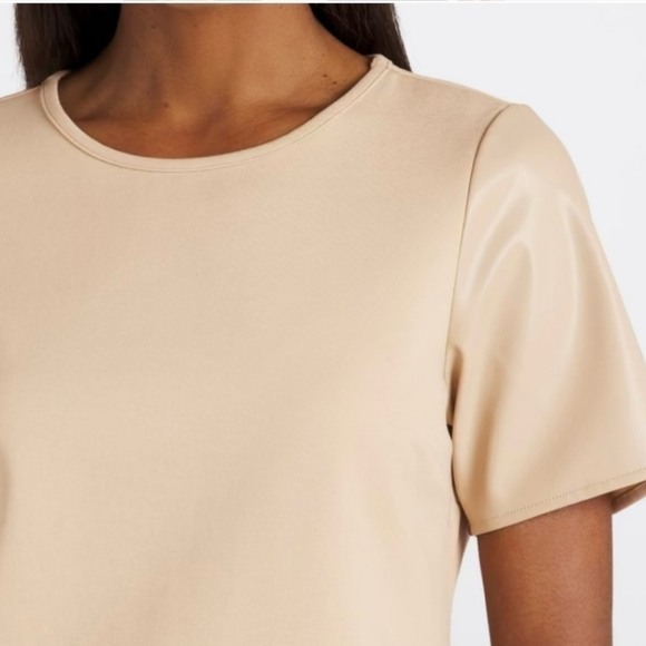 stitch fix violets and roses Tops - VIOLETS AND ROSES STITCH FIX EXCLUSIVE Women's Size Medium Faux Leather Sleeves